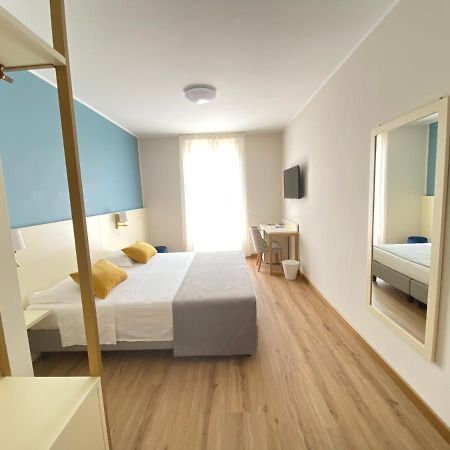 Rooms Ai Poggi บาร์โดลิโน ภายนอก รูปภาพ