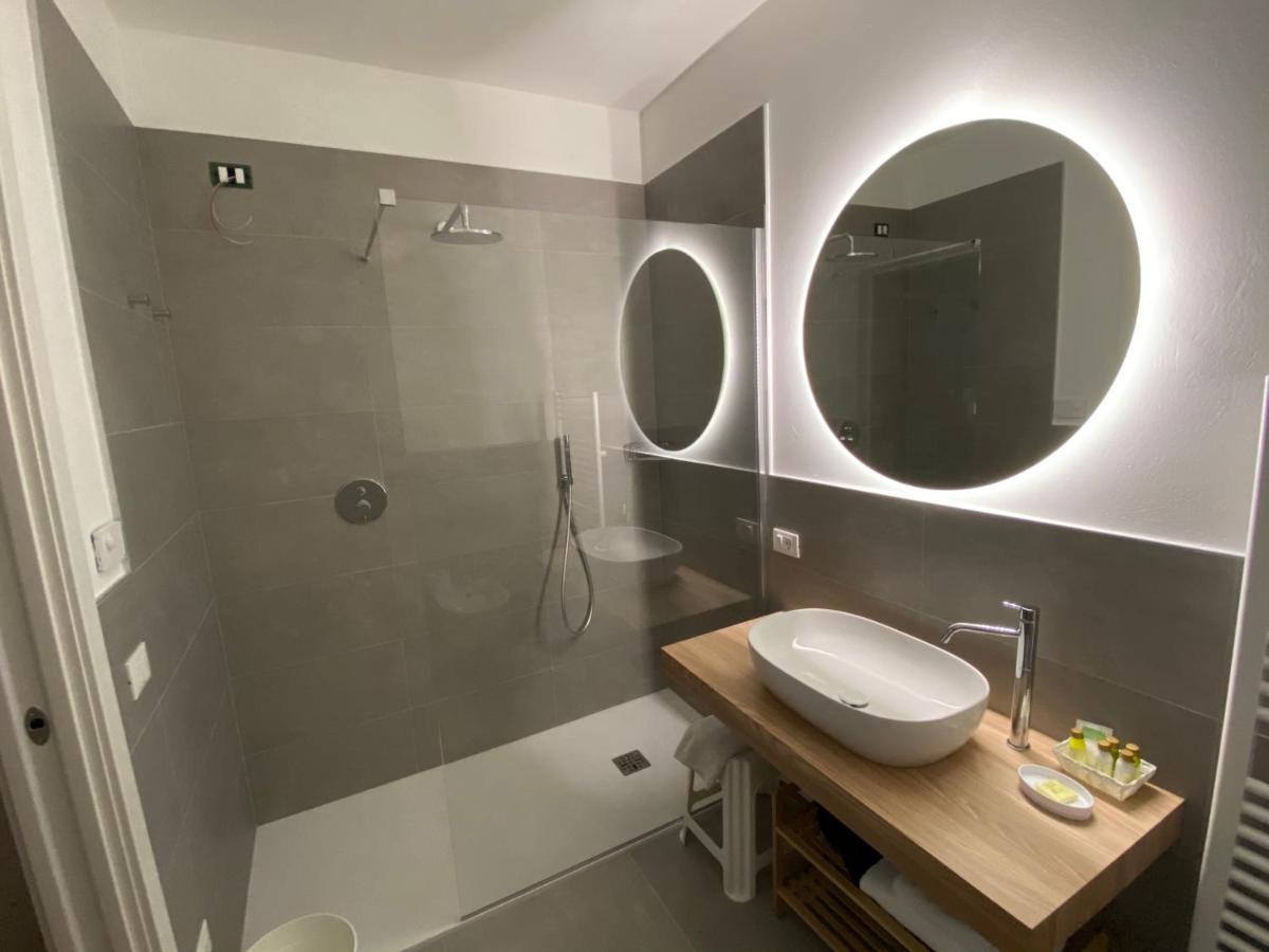 Rooms Ai Poggi บาร์โดลิโน ภายนอก รูปภาพ