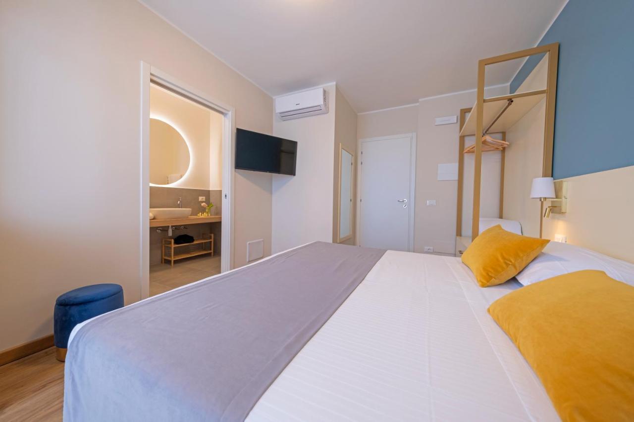 Rooms Ai Poggi บาร์โดลิโน ภายนอก รูปภาพ