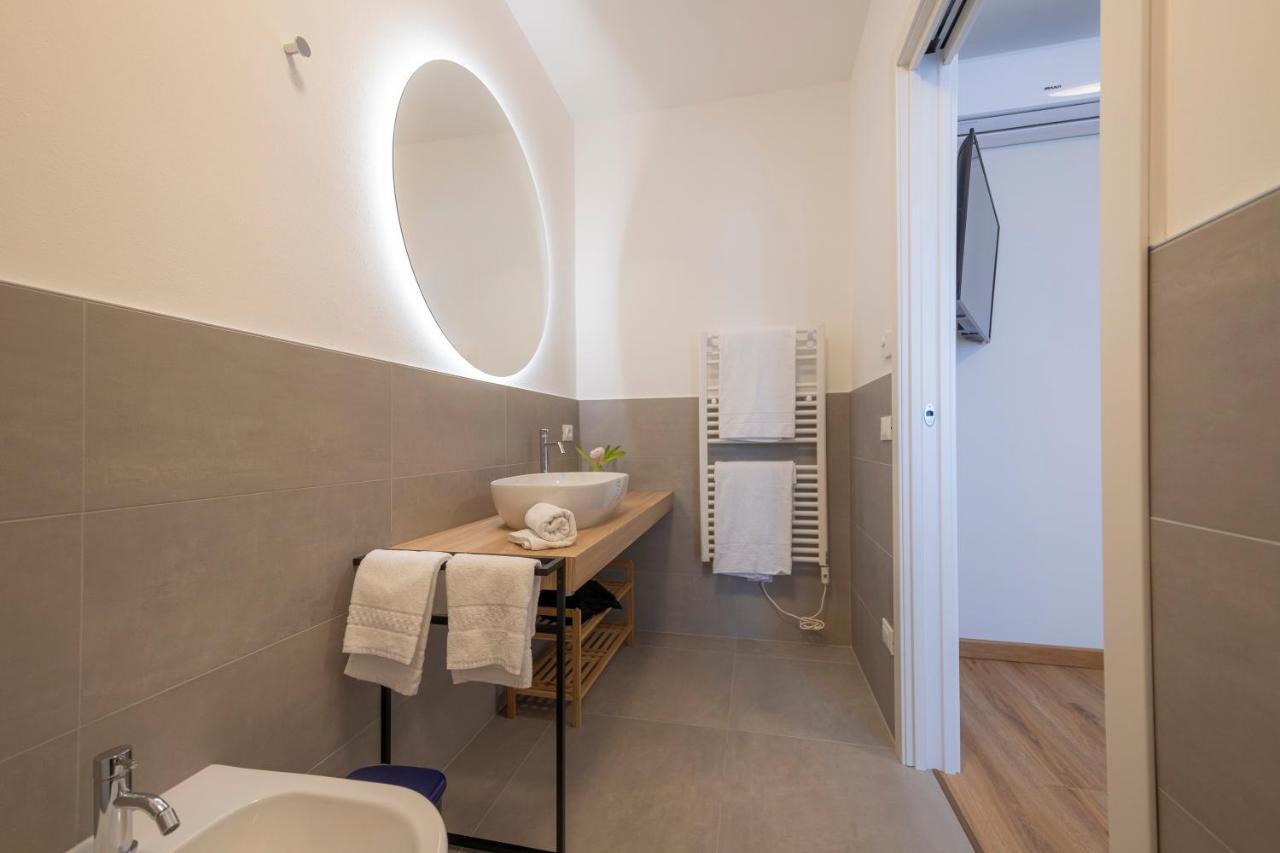 Rooms Ai Poggi บาร์โดลิโน ภายนอก รูปภาพ